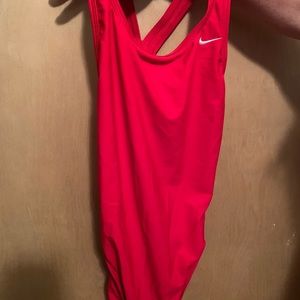 Nike women’s One Piece Swimsuit